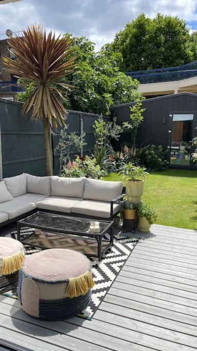 Ferienhaus Eclectic Victorian Terrace House *